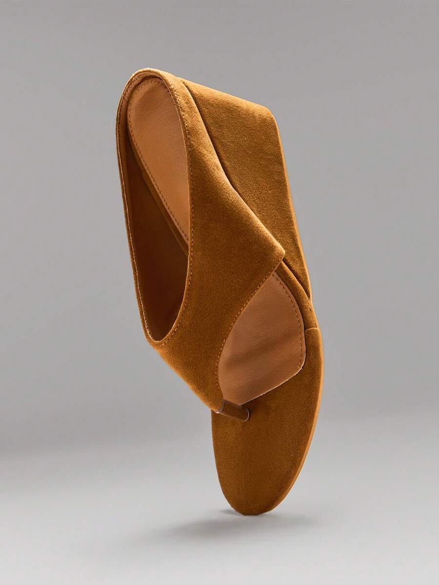 Women's slip-on thong wedge sandals with high heels and open toe design