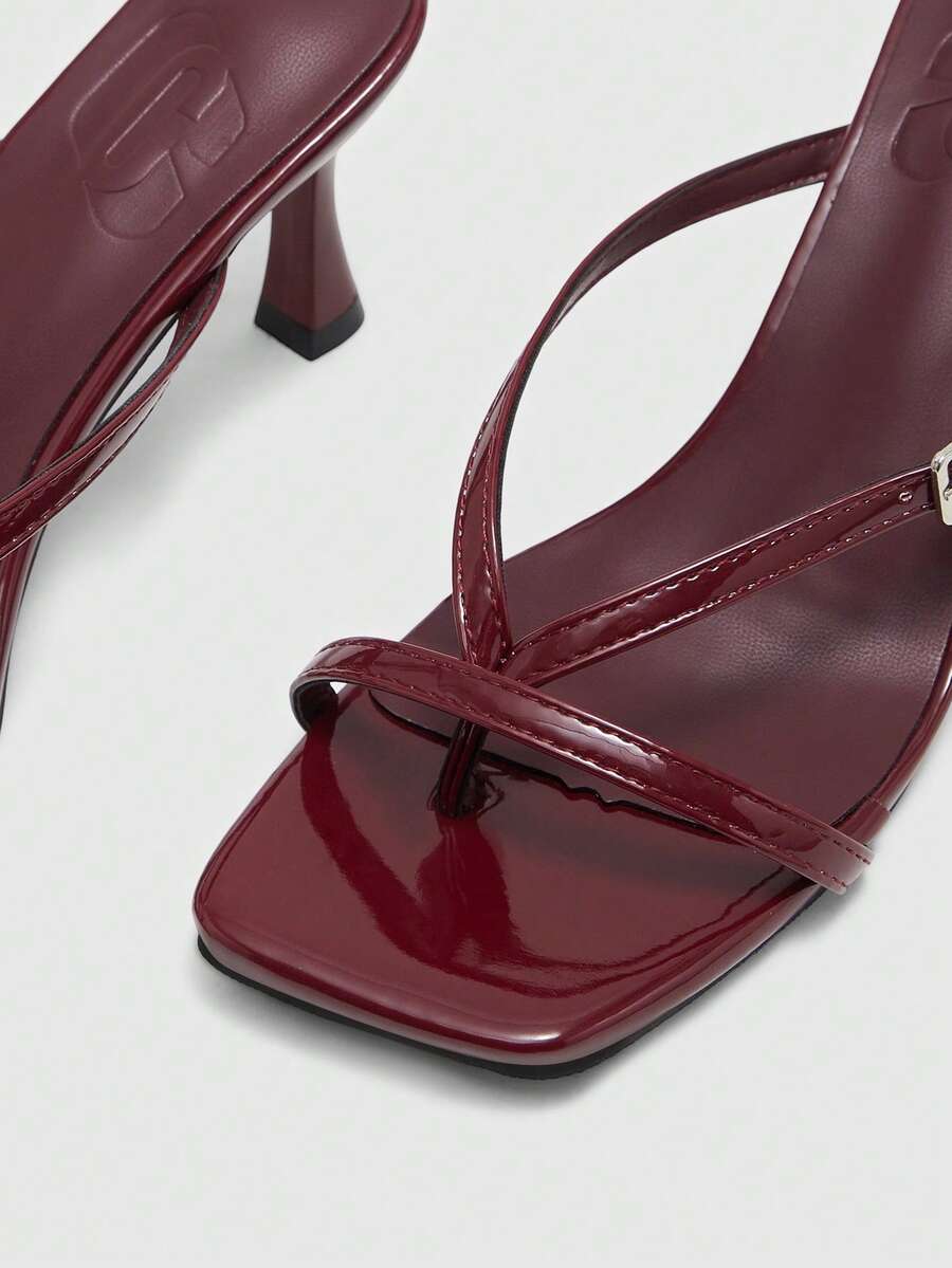 Burgundy square toe kitten heel flip-flops sandals with buckle slingback strap for women