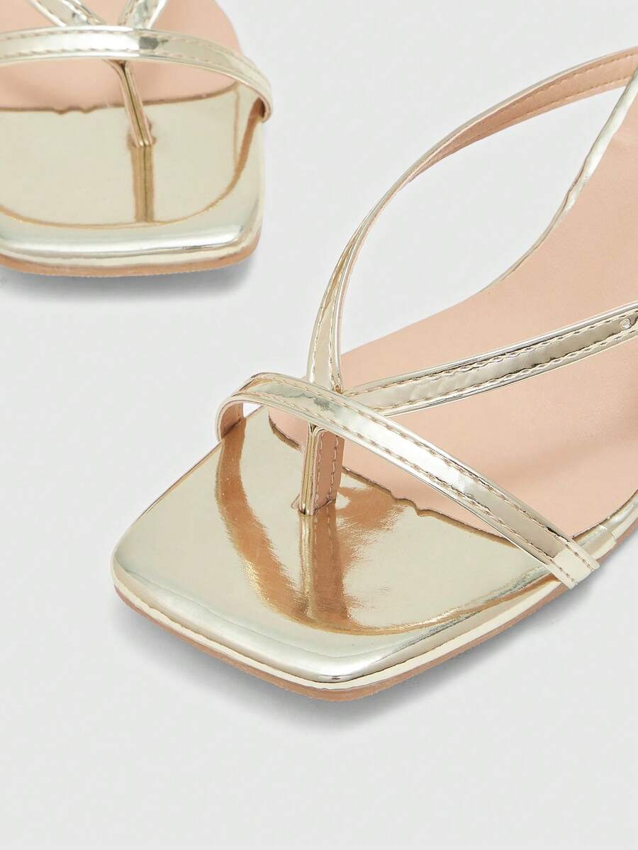 Burgundy square toe kitten heel flip-flops sandals with buckle slingback strap for women