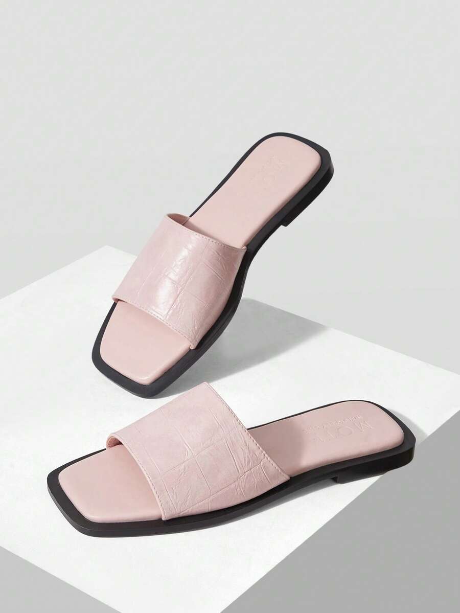 Retro women's square toe open toe flat slippers featuring a smooth PU leather finish and lightweight slip-on design.