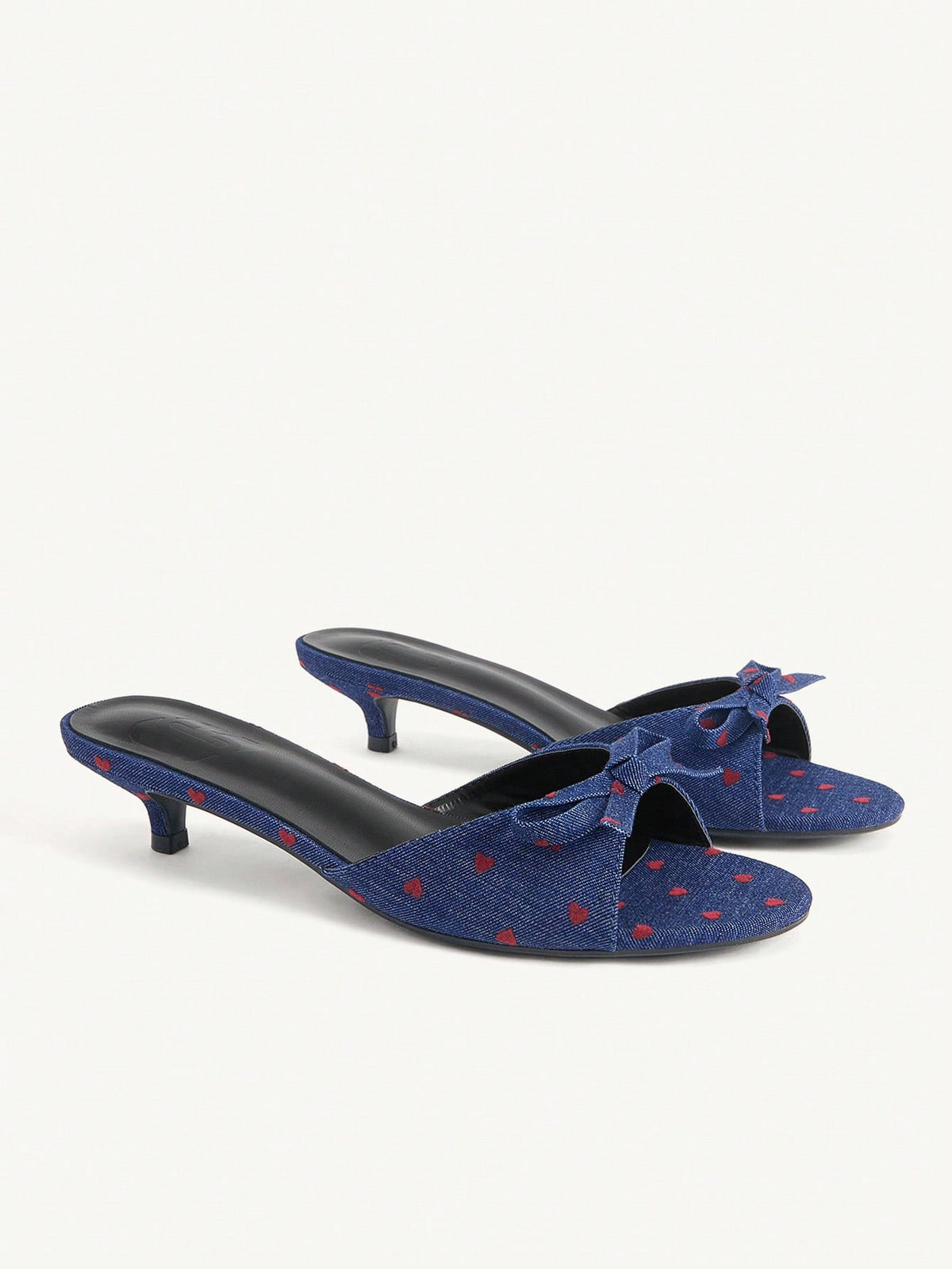Burgundy high heel sandals for women featuring an open toe, decorative bow, 5.5cm kitten heel, and slingback strap.