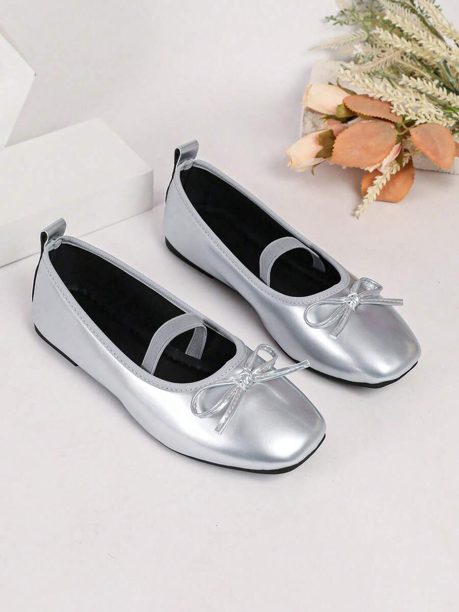 Square toe ballet flat shoes with bow detail and slip-on wide fit design.