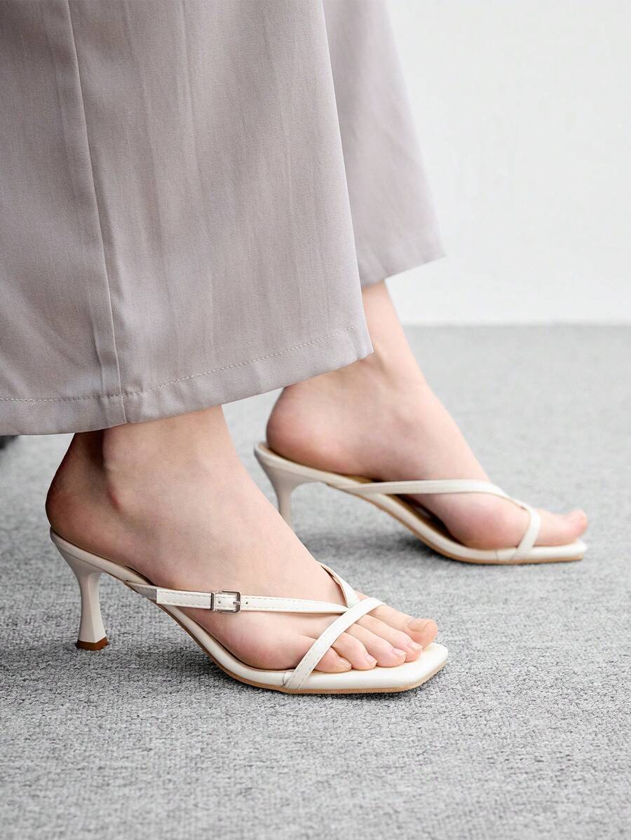 Burgundy square toe kitten heel flip-flops sandals with buckle slingback strap for women