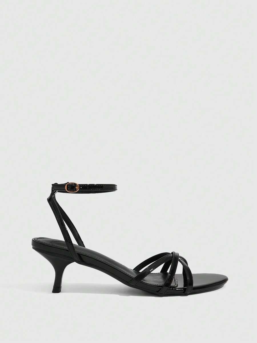 Women's pointed toe kitten heel shoes with adjustable ankle strap buckle closure