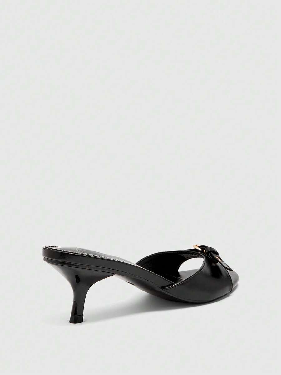 Women's elegant square toe stiletto high heel sandals featuring an open toe and sleek slingback strap
