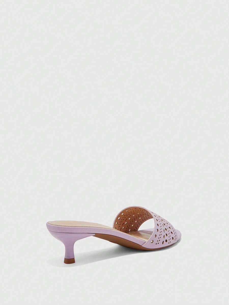 Women's slip on kitten heel mules and open toe heeled sandals in apricot