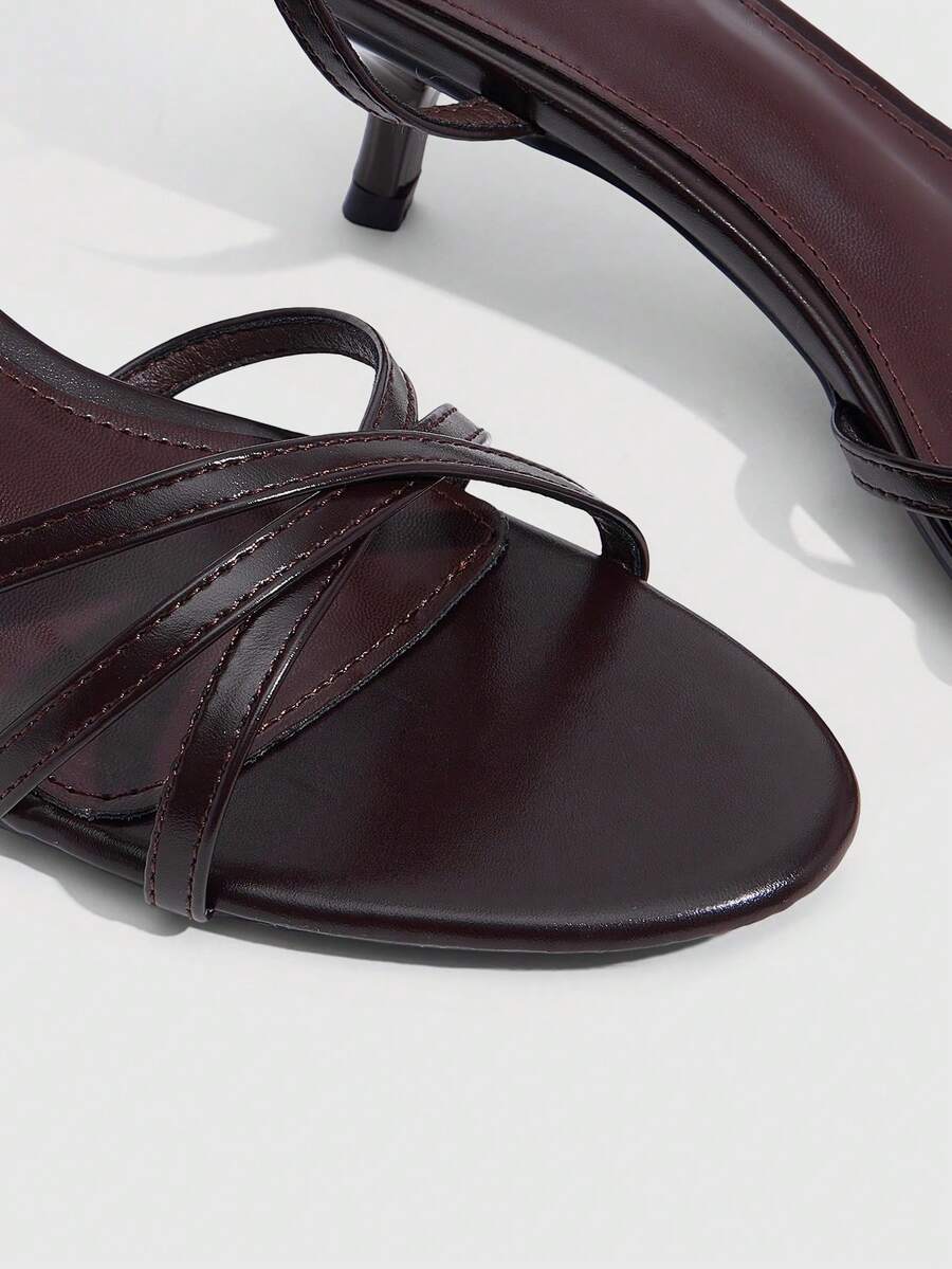 Women's pointed toe kitten heel shoes with adjustable ankle strap buckle closure