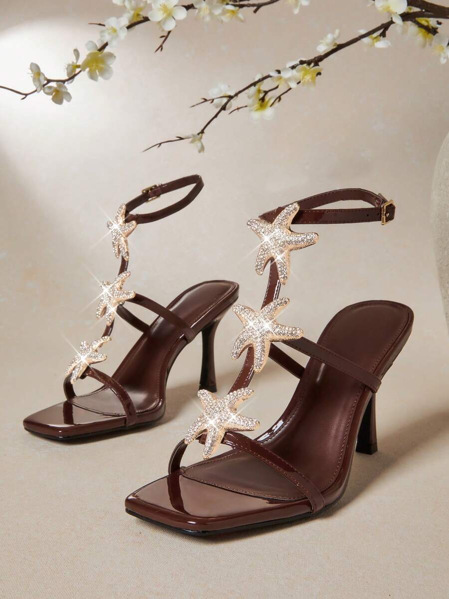 Women's pointed toe stiletto high heel wedding shoes featuring an elegant silhouette and glossy finish.