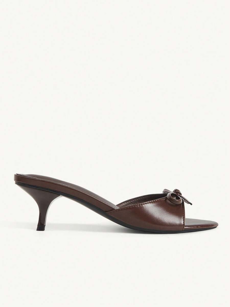 Burgundy high heel sandals for women featuring an open toe, decorative bow, 5.5cm kitten heel, and slingback strap.