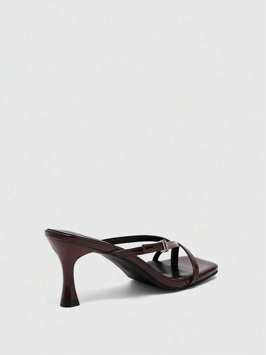 Burgundy square toe kitten heel flip-flops sandals with buckle slingback strap for women